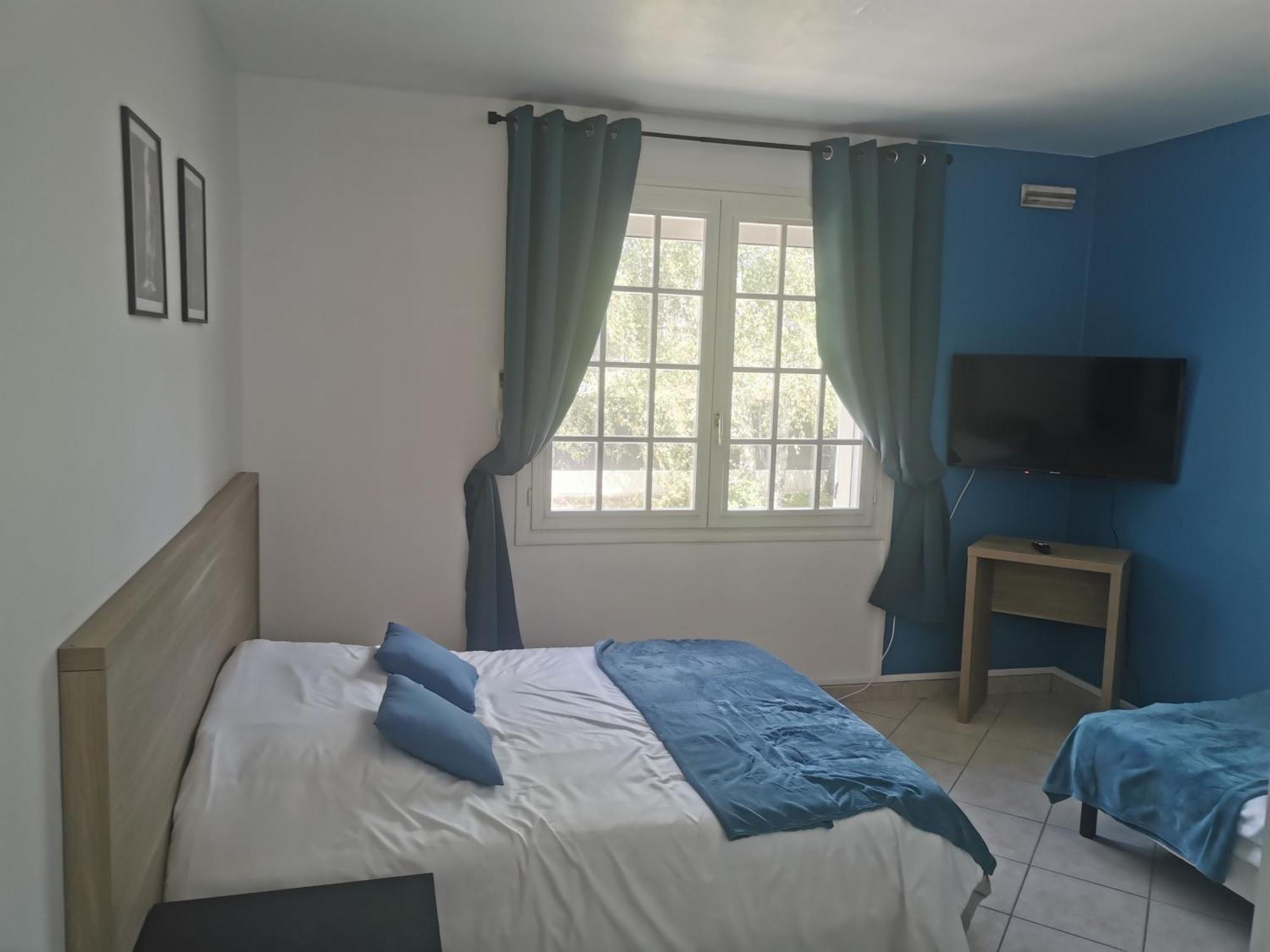 Appartement 5 , Disneyland - Parking Gratuit - Maison Des Platanes Meaux Exteriör bild