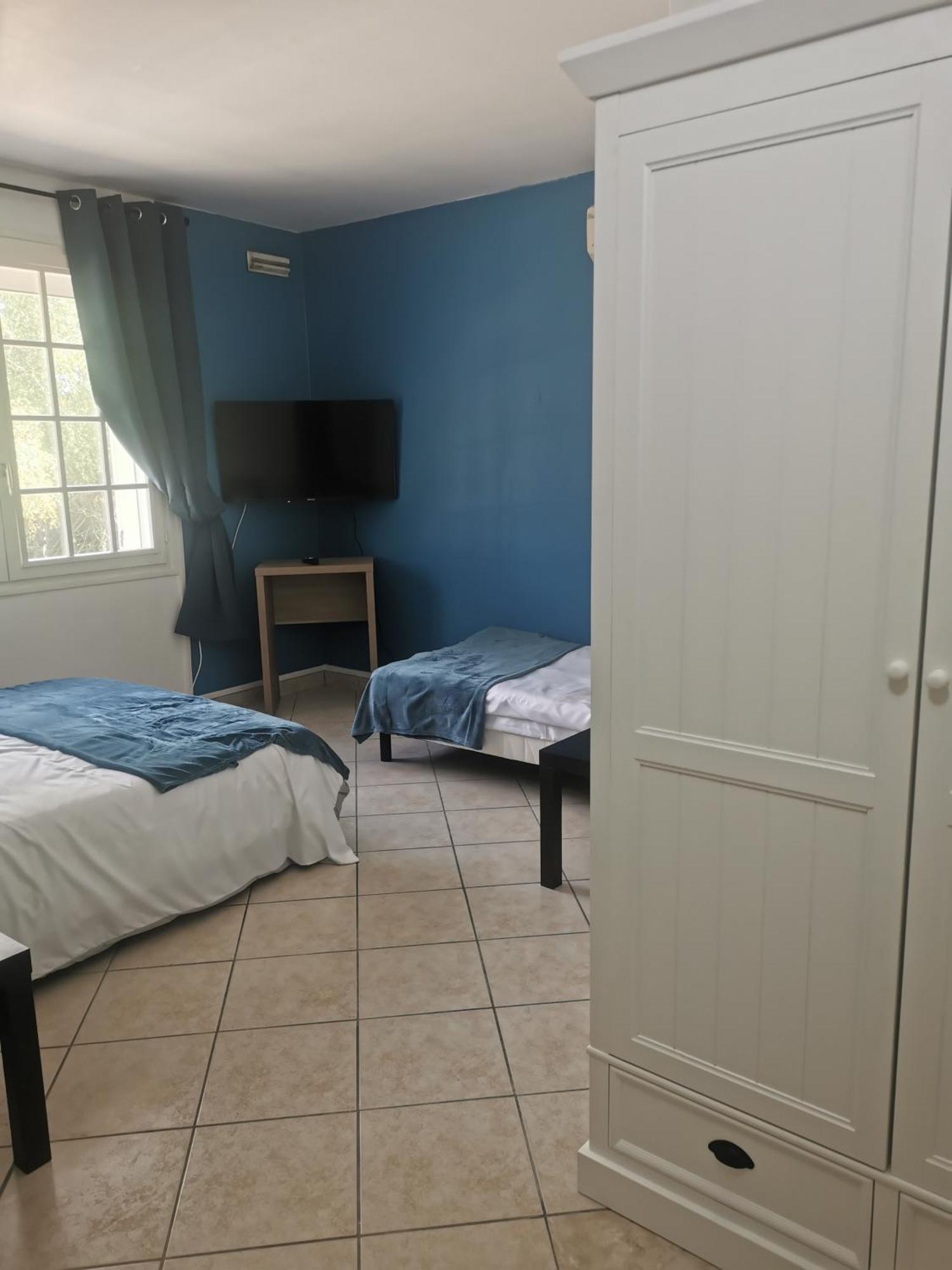 Appartement 5 , Disneyland - Parking Gratuit - Maison Des Platanes Meaux Exteriör bild